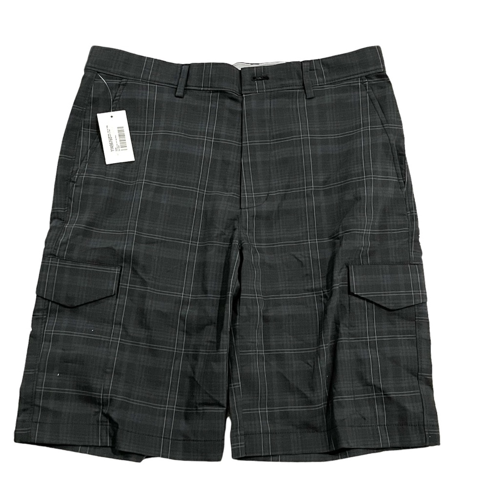Attack Life by Greg Norman performance shorts